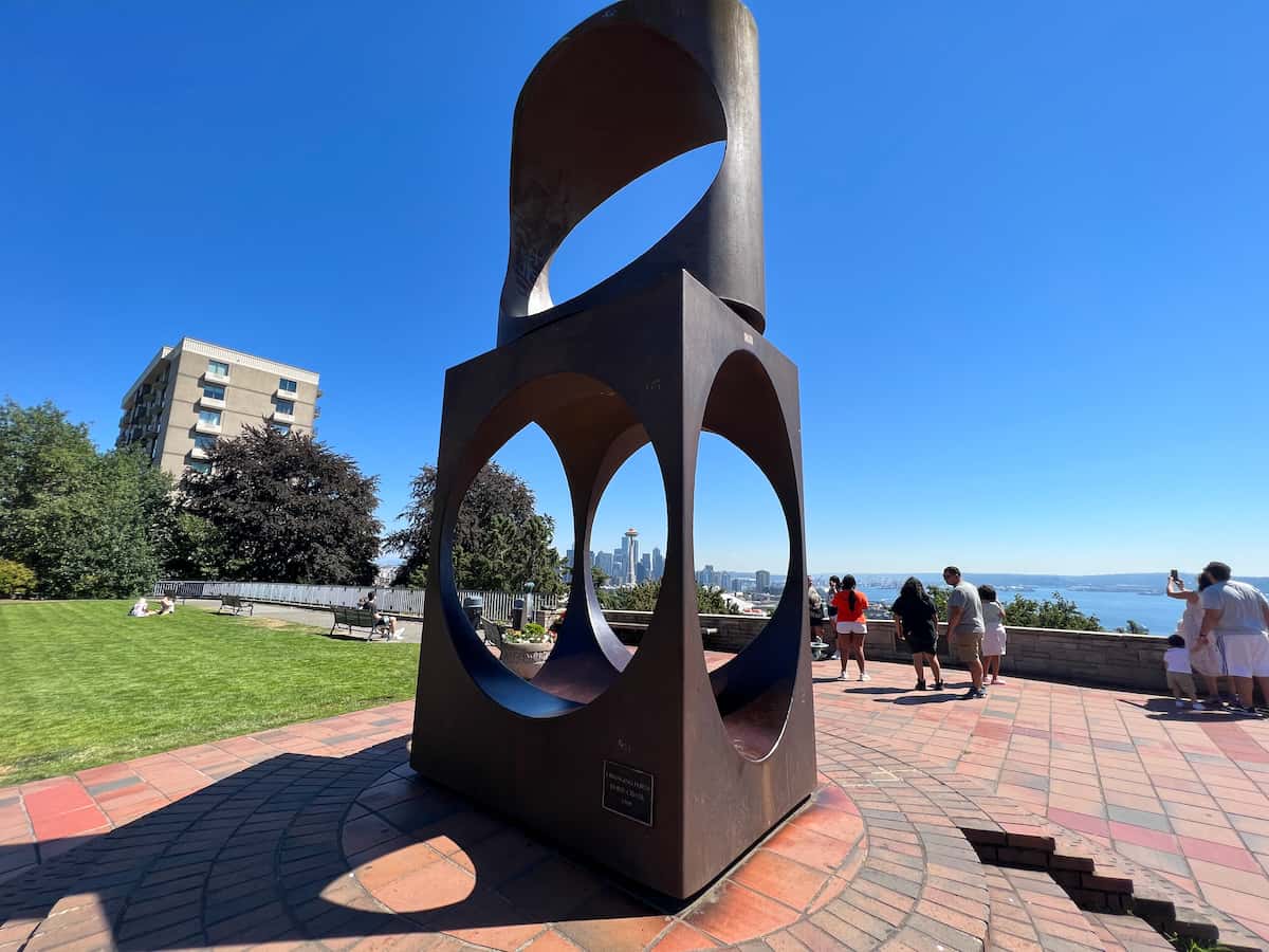 Picture of The Space Needle seen through a sculpture in Kerry Park, Queen Anne